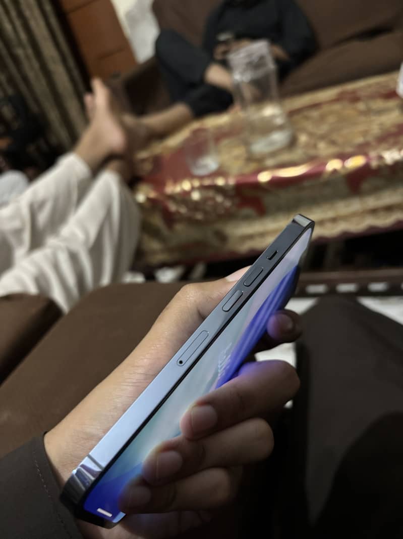 Apple iPhone 13 Pro 1