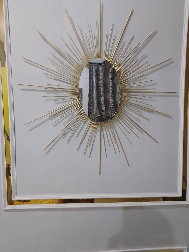 Mirror frame 0