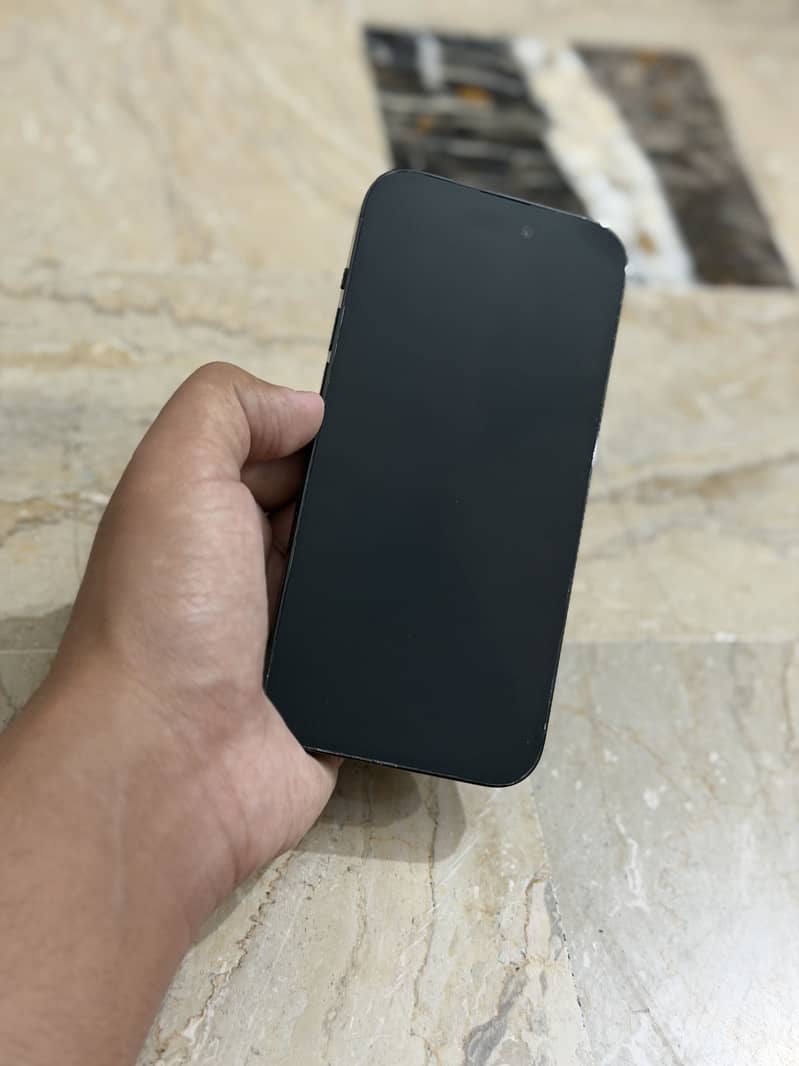 iPhone 14 Pro 6