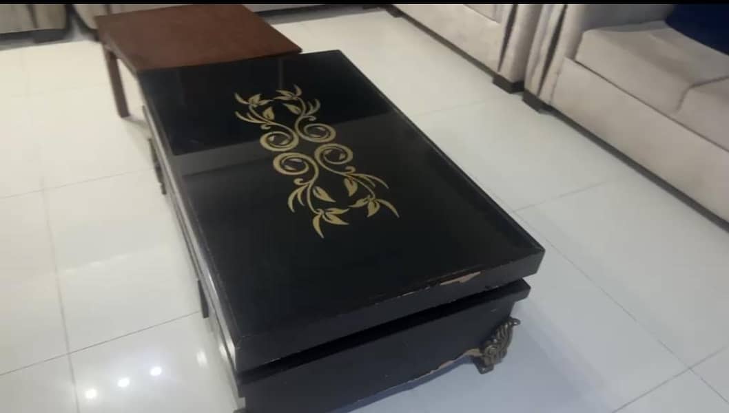 Sofa Set + Table 6