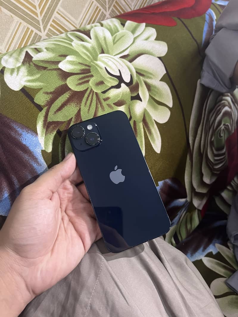 iPhone 14 2