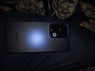 OPPO Reno13