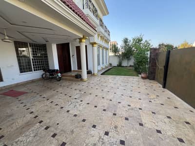 1 Kanal Used House With 15KW solar installed for Sale