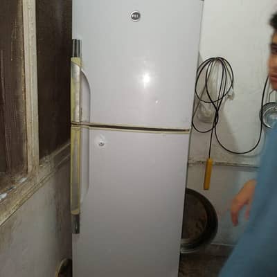PEL refrigerator