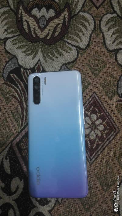 Oppo f15 8+/256