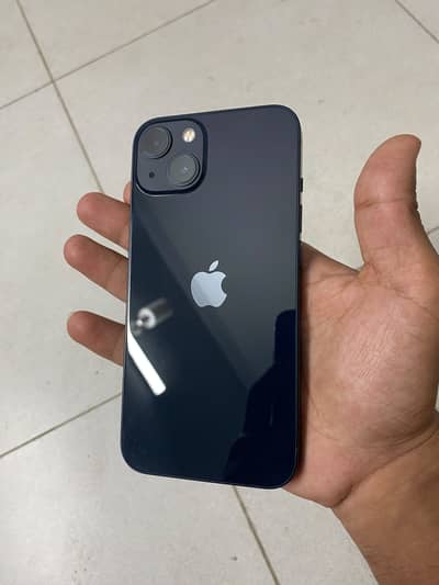 Apple iPhone 13