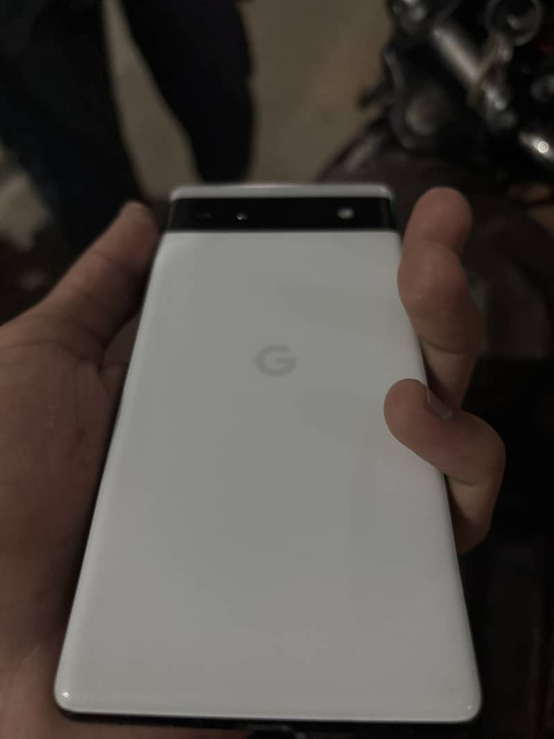 Google Pixel 6a 4