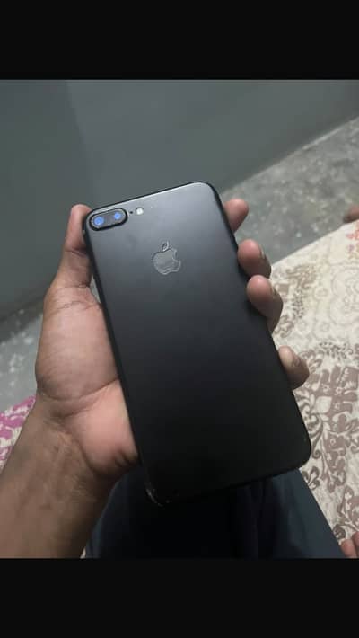 Apple iPhone 7 Plus official approved