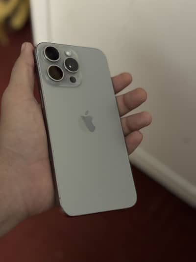 Apple iPhone 15 Pro Max