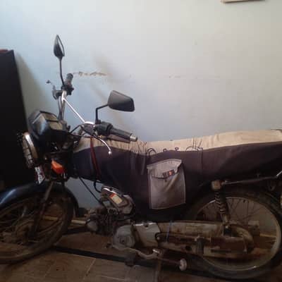 Suzuki Sprinter 2015