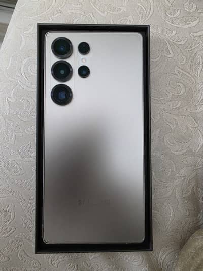 Samsung Mobile S25 Ultra