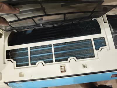 HAIER 1.5 TON AC