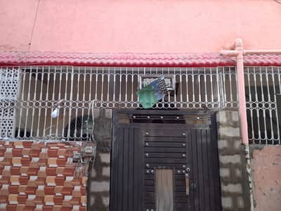 80 Sq Yards Lease House Available For Sale