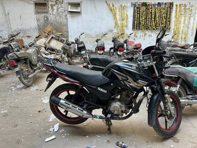 Yamaha YBR 125G 2015