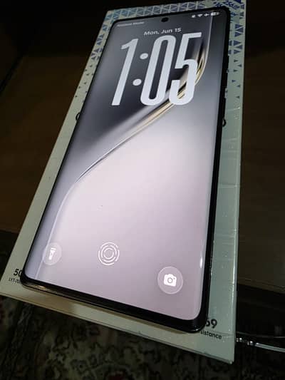 Tecno CAMON 40 Pro