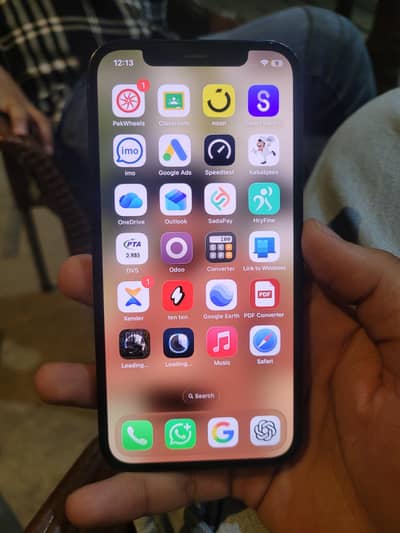 Apple iPhone 12 factory unlock