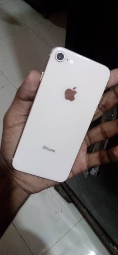 Apple iPhone 8