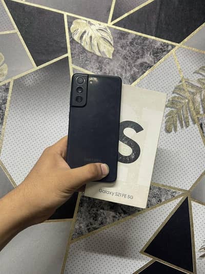 Samsung Mobile S21 FE