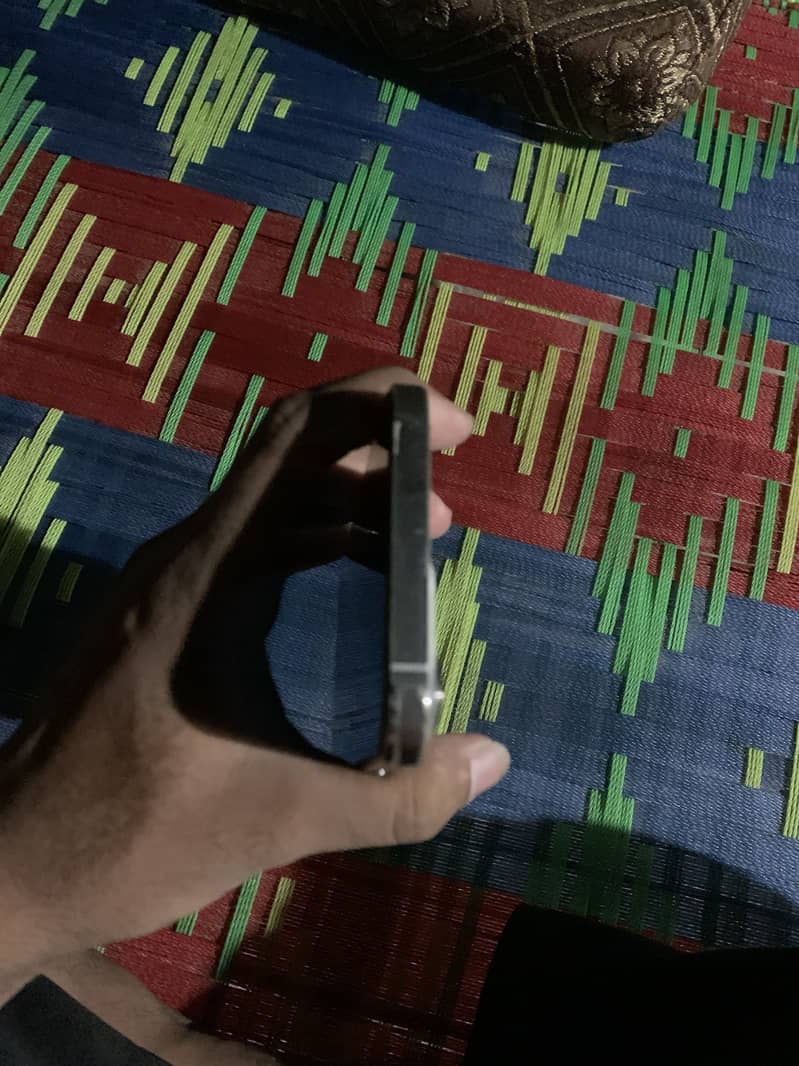 Apple iPhone 13 Pro Max 3