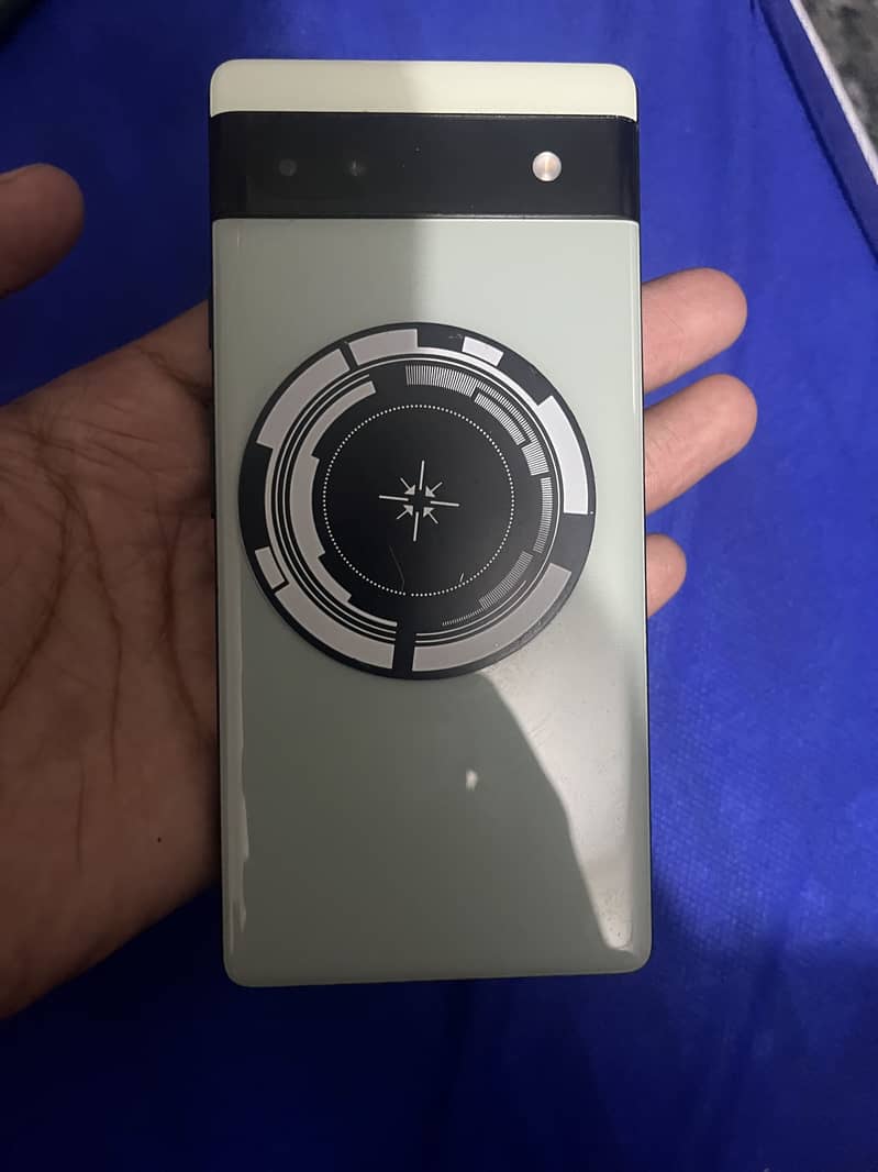 Google Pixel 6a 1