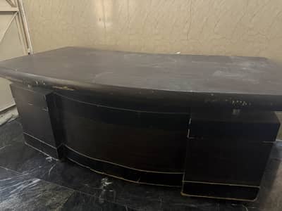 Executive Office Table for Sale – Heavy Duty Wooden Desk