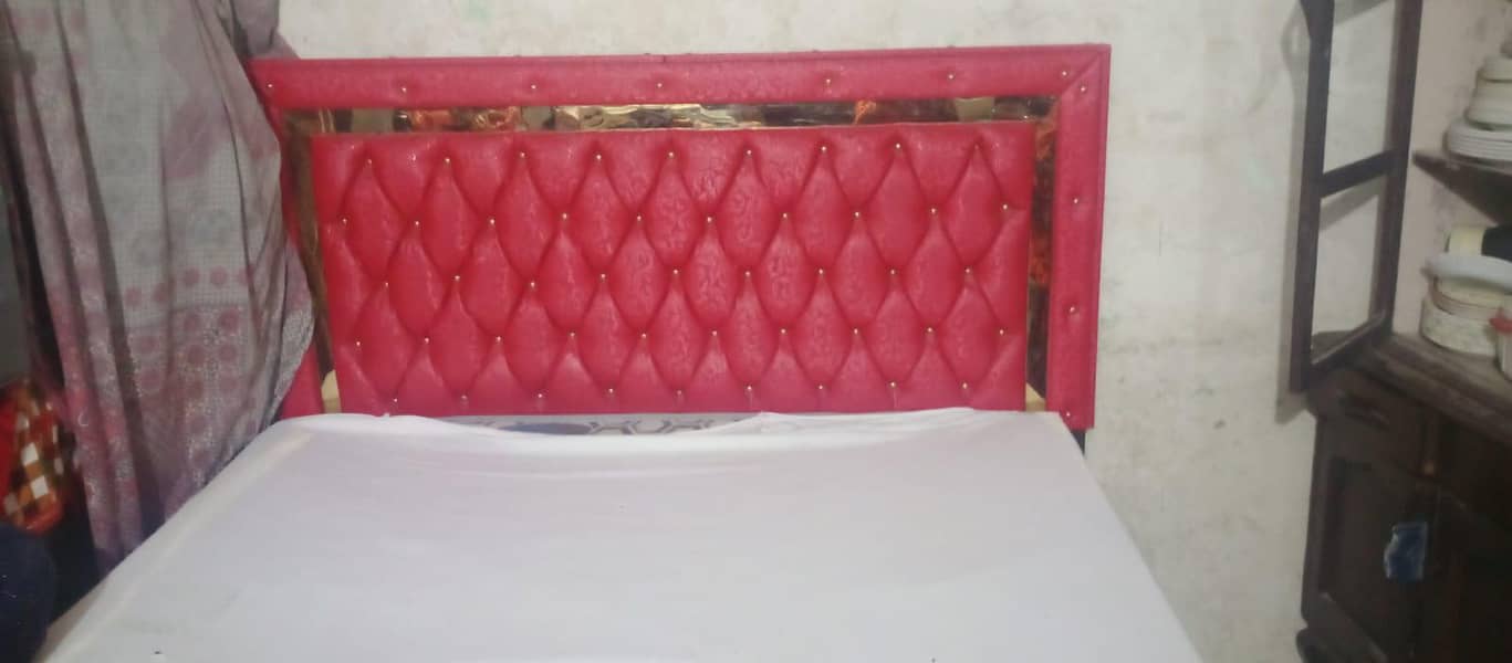 10/10 condition bed 2