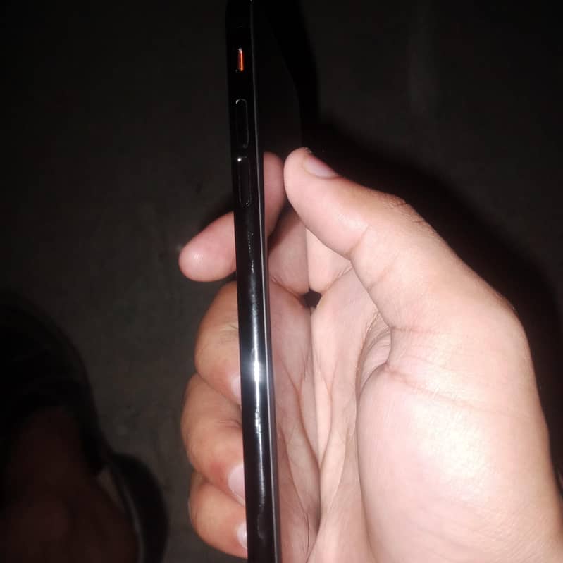 Apple iPhone 7 1