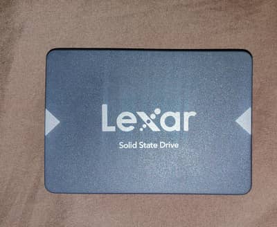 256 GB SSD Lexar health 100%