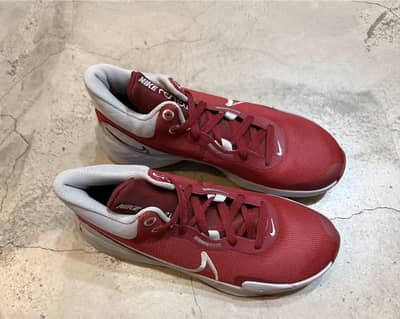 Orignal nike pair (limited edition sneaker ]