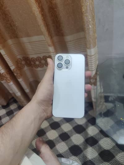 iPhone 15 pro max kit ! 256GB. Bettery health 100