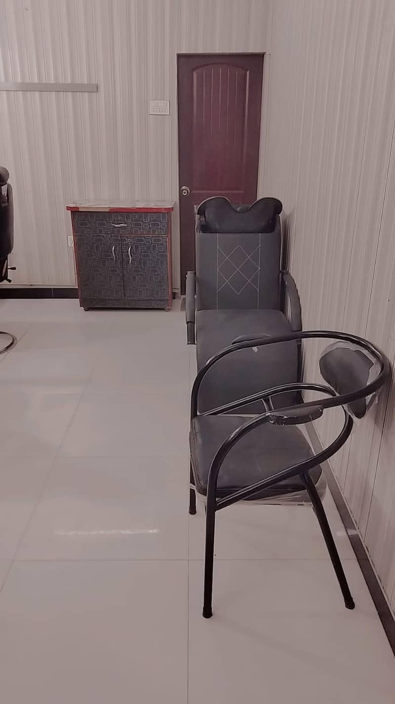 saloon setup 4