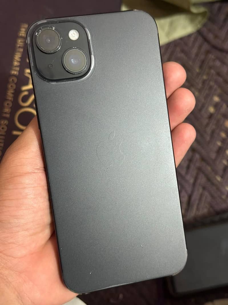 Apple iPhone 15 plus 3