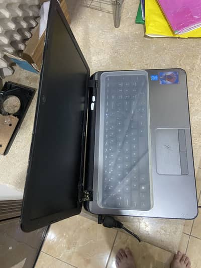 HP i5-4310U