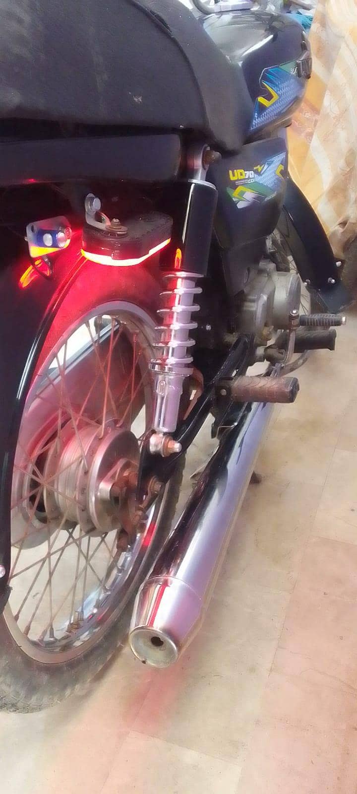 unique CD 70 2017 model 7