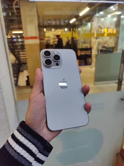 Apple iPhone 15 Pro Max