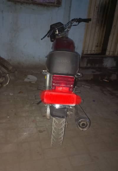unique 125 in good condition