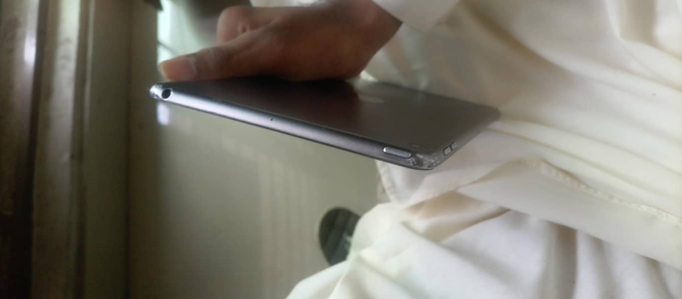 ipad mini5 64 memory Read description 5