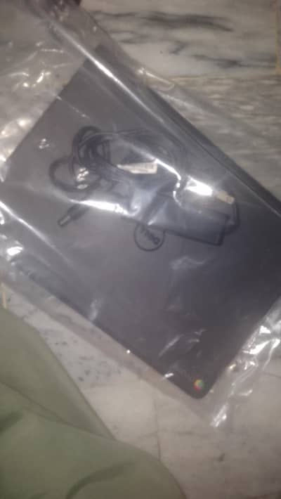 dell p22t touch with windows and charger included 4 16 all ok