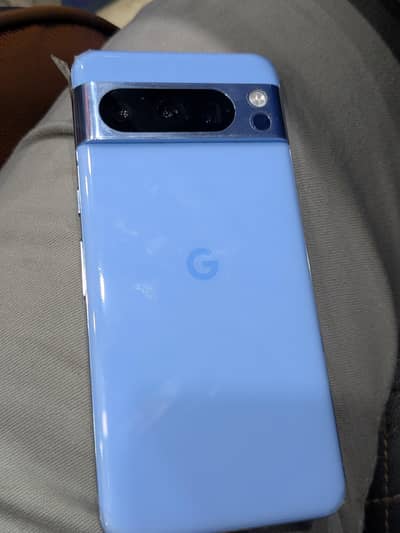 Google Pixel 8 Pro