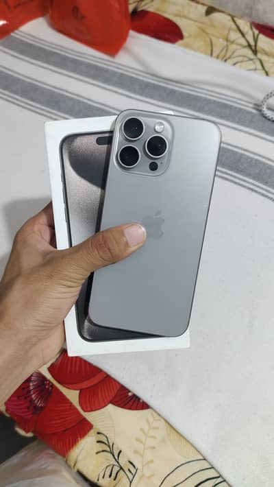 Apple iPhone 15 Pro Max