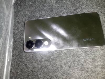 Vivo Y04