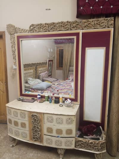 deco dresser with 6 drawers