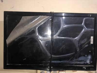 Haier lcd with stand