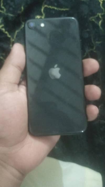 Apple iPhone SE