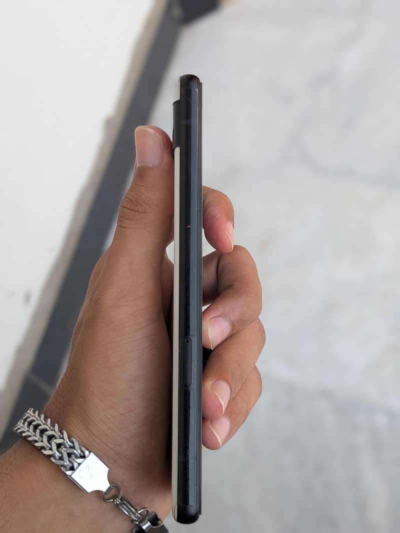 Google Pixel 6a 1