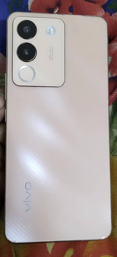 Vivo V29e 5g  with box charger All Okay good condition Best bettery