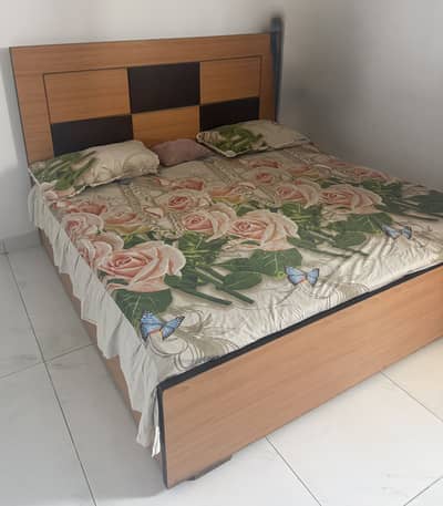 Like. New Double Bed