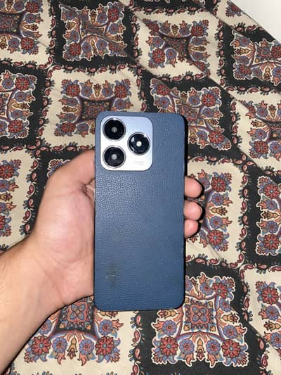 Realme C63