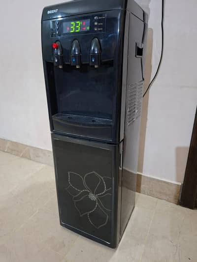 Water dispenser
