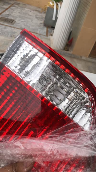 Honda civic 1999 till 2001 original Rs back lights box pack